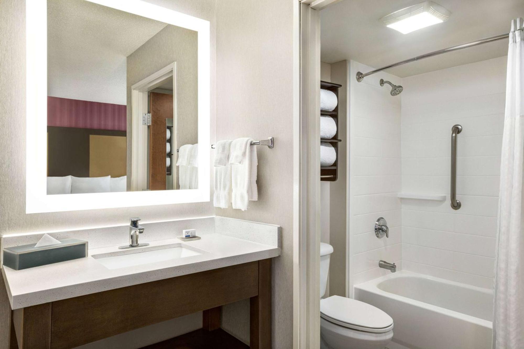 Hotel La Quinta By Wyndham Newark - Elkton Exterior foto